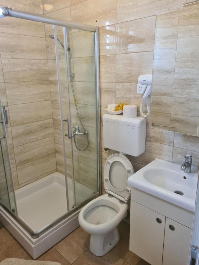 Paraćin Restaurant&Rooms 035 מראה חיצוני תמונה